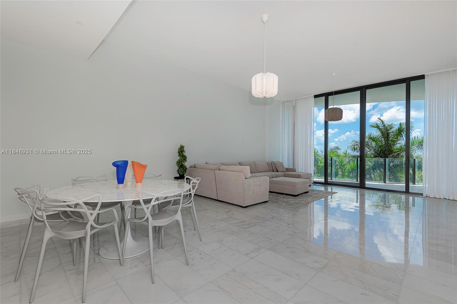 f3b61b38-6230 2821 S Bayshore Dr # 7B, Coconut Grove FL 33133 — #A11846931