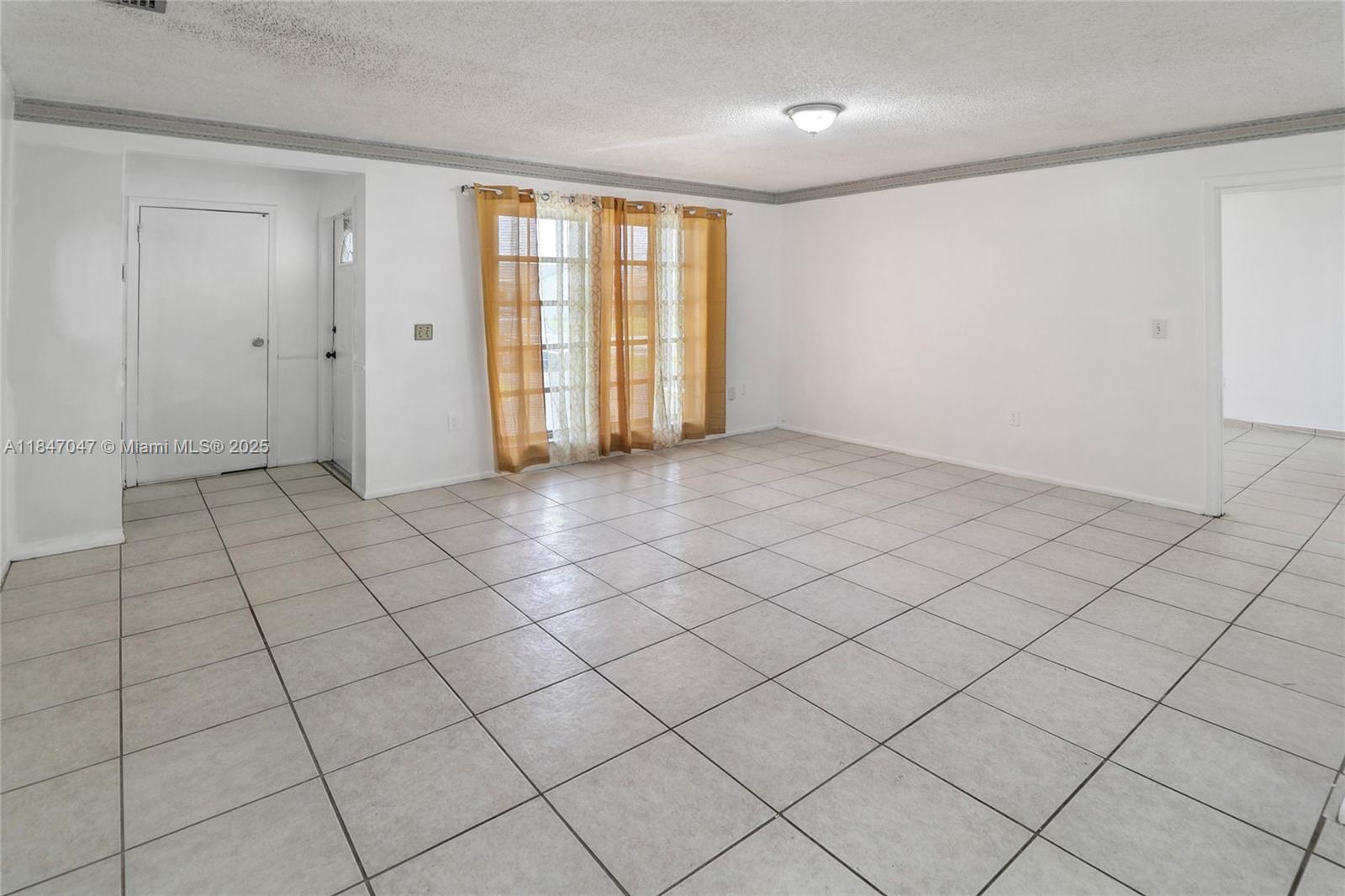 12020 NW 34th Pl, Sunrise FL 33323 — #A11847047