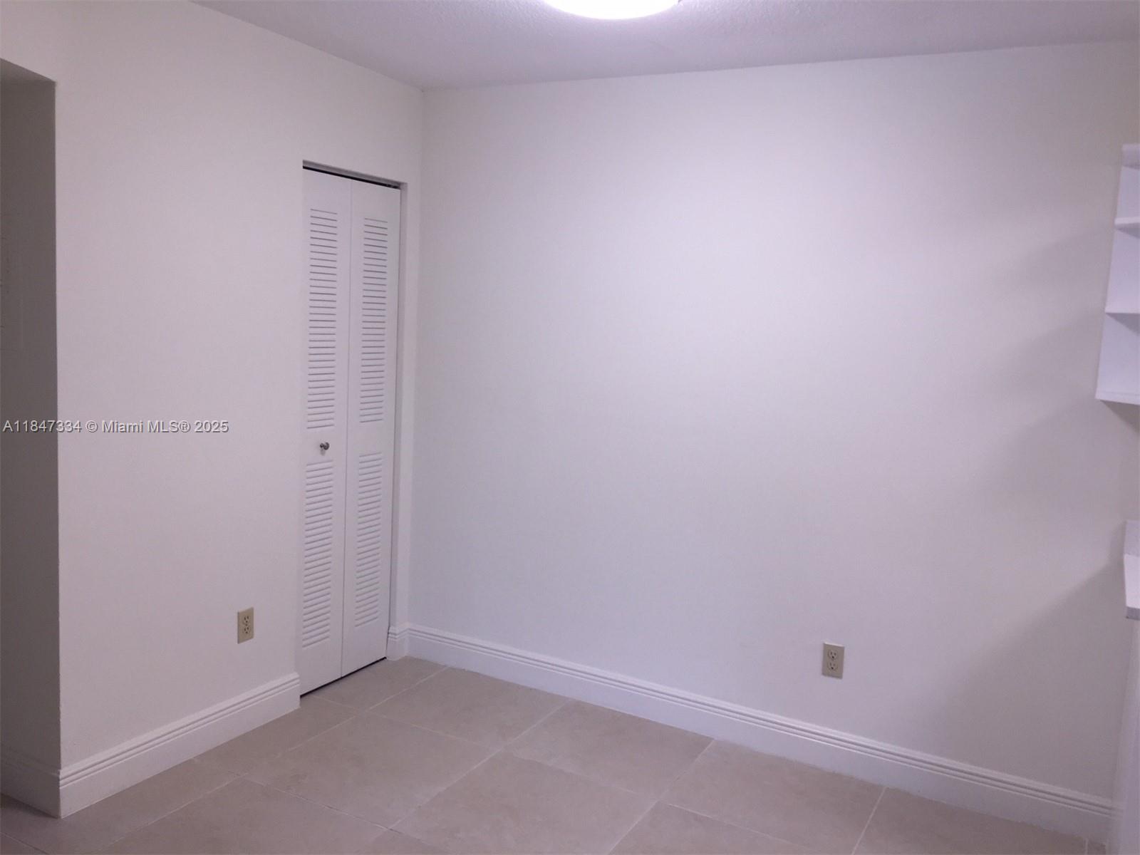f3b61b38-6245 10740 N KENDALL DR # 14, Miami FL 33176 — #A11847334