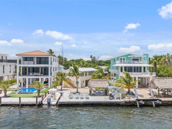 235 Tavernier Dr, Key Largo FL 33070 — #A11847386