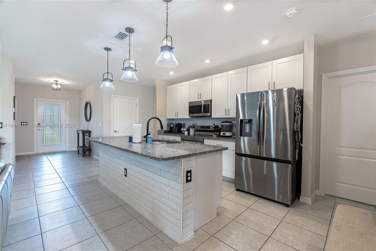 f3b61b38-6252 10609 SW Vasari Way, Port St. Lucie FL 34987 — #A11847610