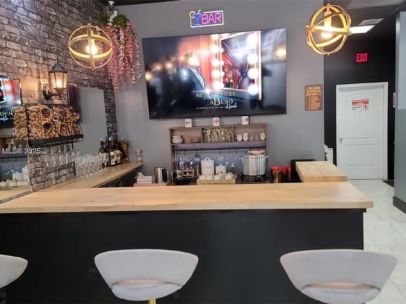 5220 Coconut Creek Pkwy, Margate FL 33063 — #A11848600