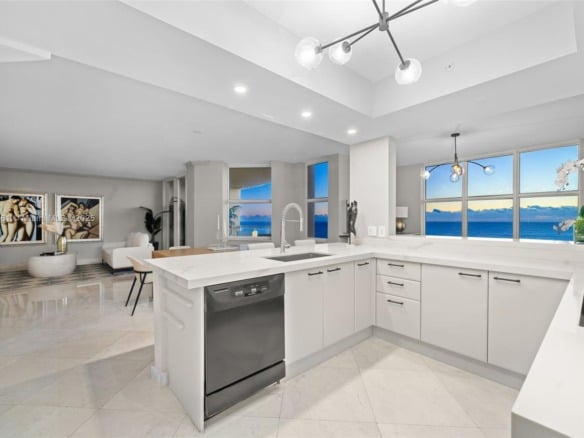 2100 N Ocean Blvd # 18D, Fort Lauderdale FL 33305 — #A11850361