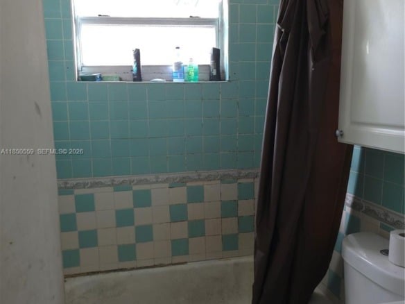 163 NW 18th Ct, Miami FL 33125 — #A11850559