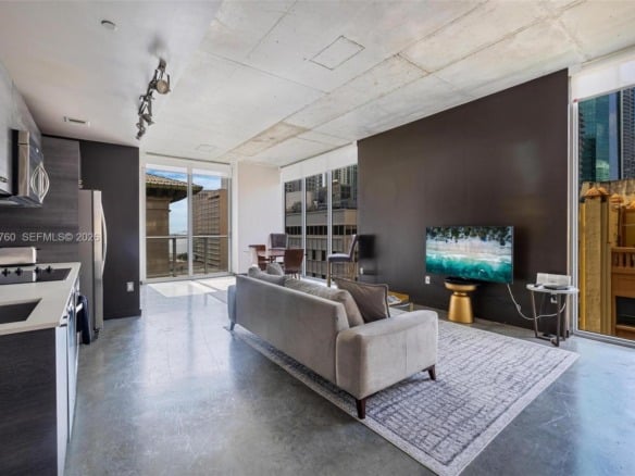 151 SE 1st St # 401, Miami FL 33131 — #A11850760
