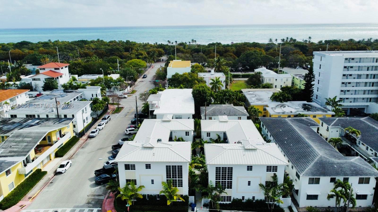 f3b61b38-6366 8035 ABBOTT AV, Miami Beach FL 33141 — #A11850854