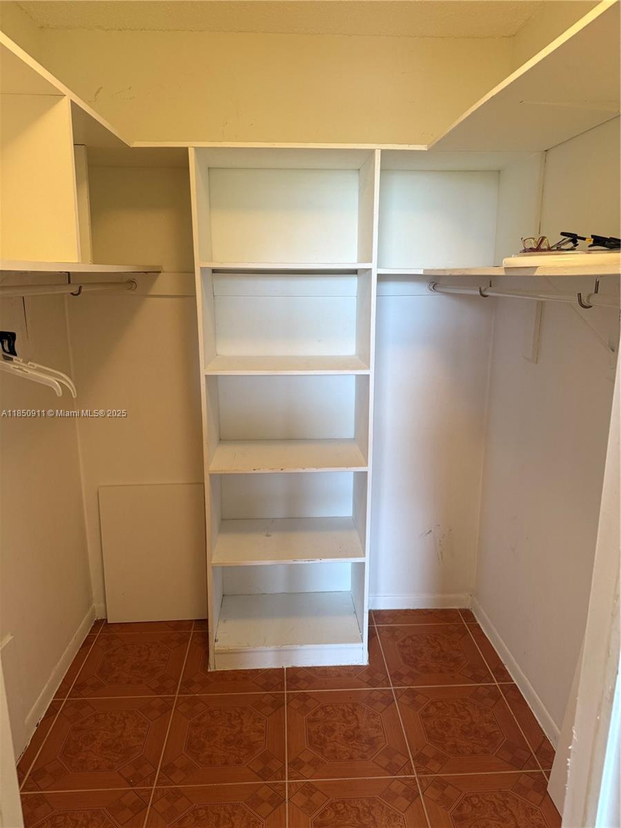 f3b61b38-6370 3001 NW 48th Ave # 444, Lauderdale Lakes FL 33313 — #A11850911