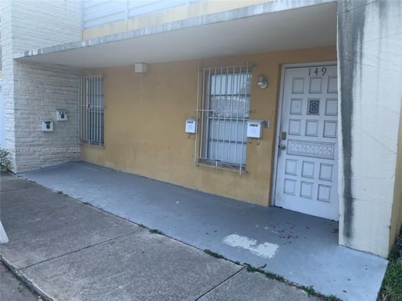 149 Bentley Dr # 151, Miami Springs FL 33166 — #A11851338