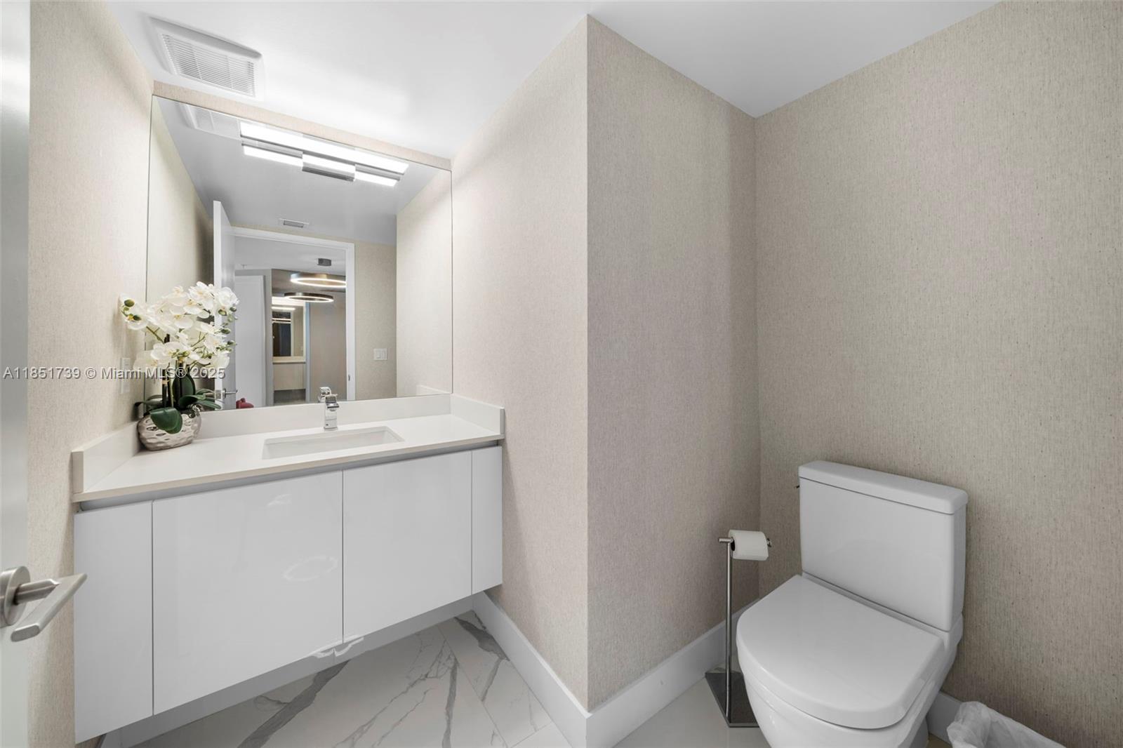 f3b61b38-6399 300 Sunny Isles Blvd # 902, Sunny Isles Beach FL 33160 — #A11851739