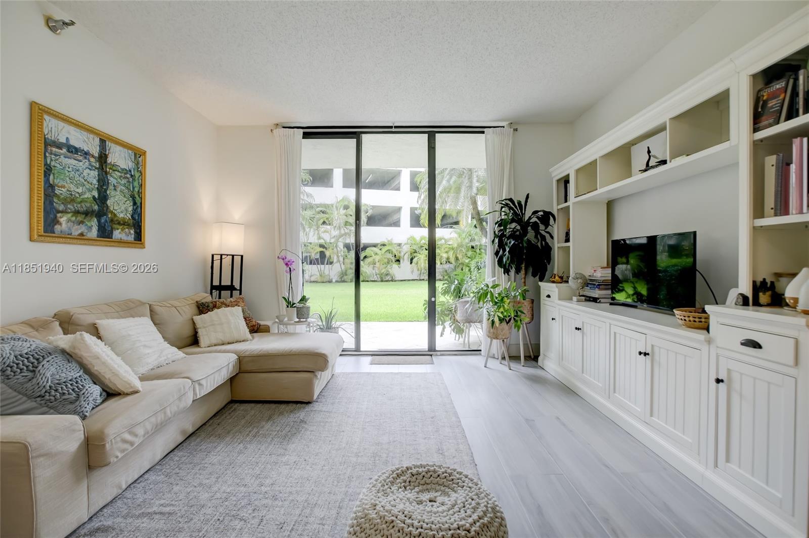 O 3300 NE 191st St # 114, Aventura FL 33180 — #A11851940