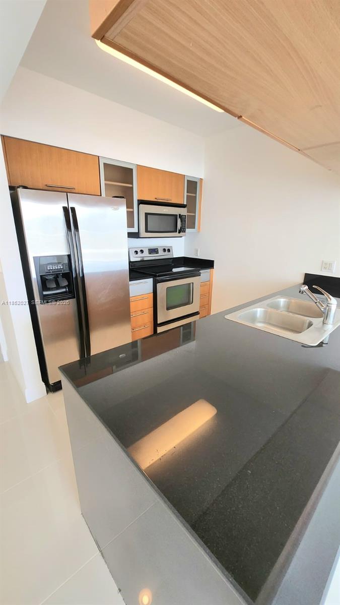 1750 N Bayshore Dr # 2010, Miami FL 33132 — #A11852027