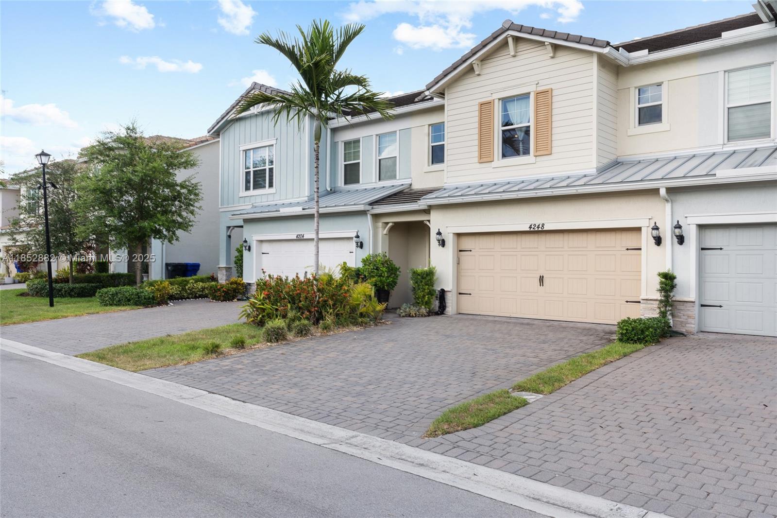4248 Ficus St, Hollywood FL 33021 — #A11852882
