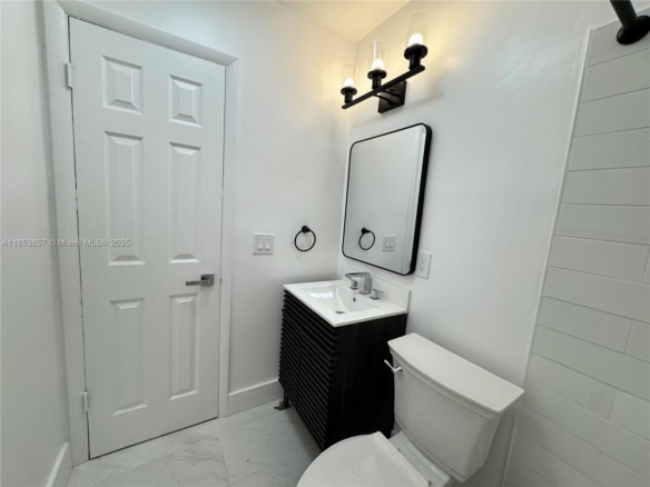 4317 NE 21st Ave # 7, Fort Lauderdale FL 33308 — #A11853857