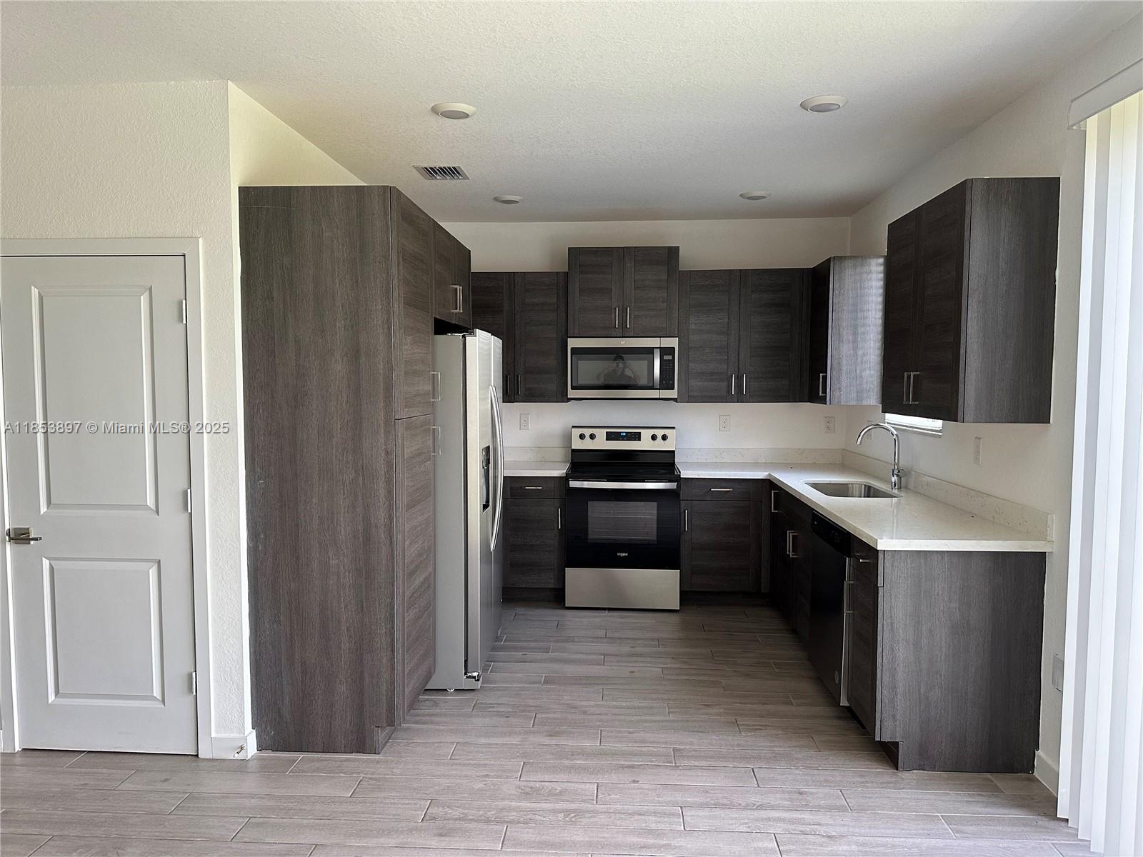 f3b61b38-6479 1092 SE 23rd Ave # 1092, Homestead FL 33035 — #A11853897