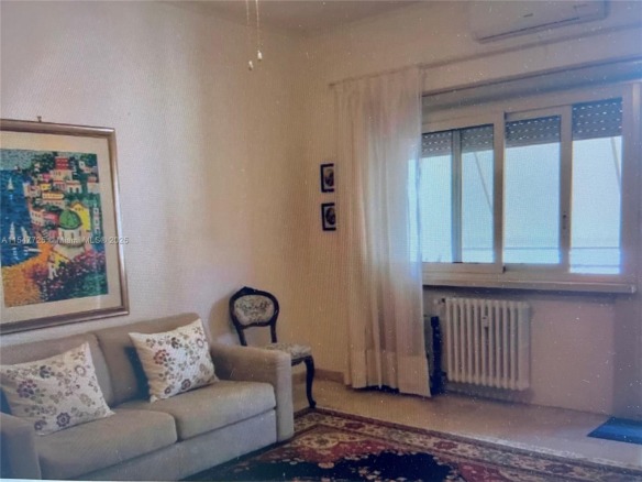 4,CASELLA,ROME CASELLA # 24, 00199 — #A11547725