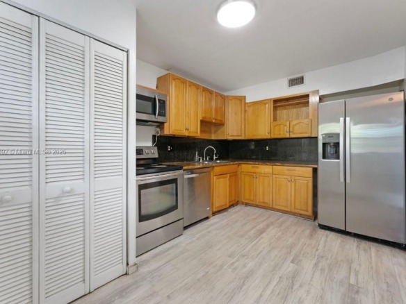 2850 Forest Hills Blvd # 114, Coral Springs FL 33065 — #A11854392