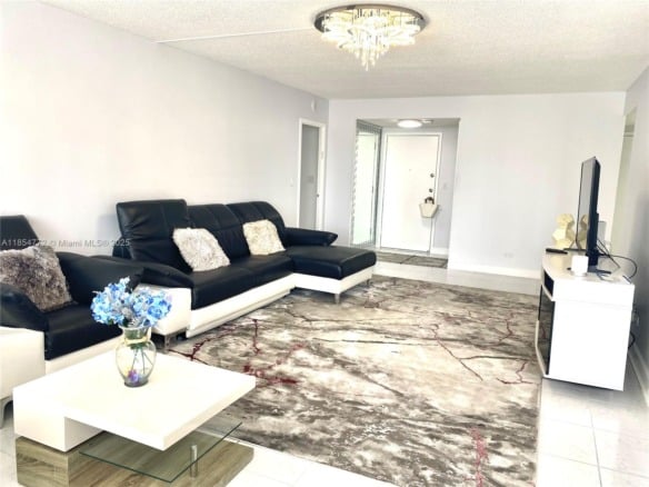 251 174th St # 615, Sunny Isles Beach FL 33160 — #A11854772