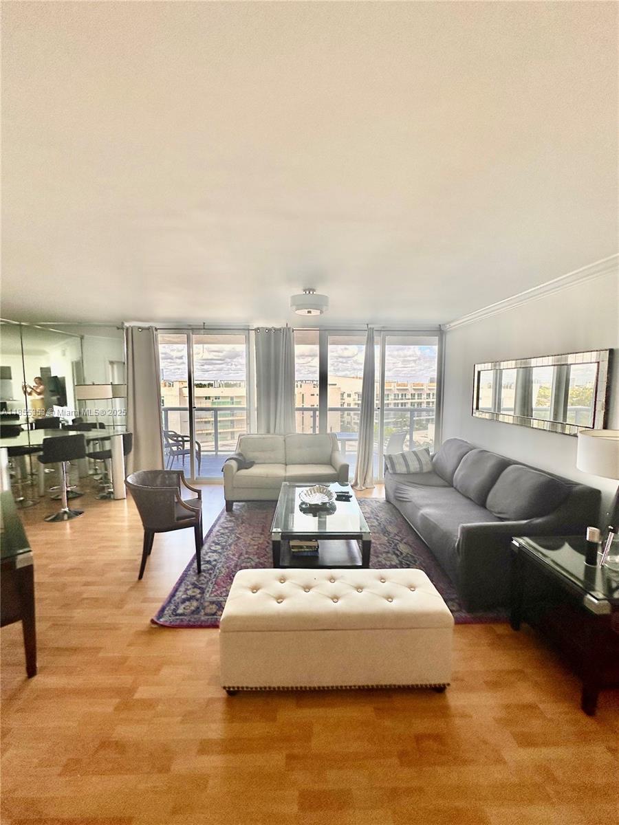 f3b61b38-6545 6301 Collins Ave # 806, Miami Beach FL 33141 — #A11855353