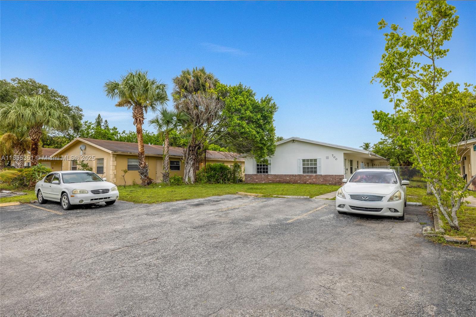 f3b61b38-6546 700 SW 16th Ave, Fort Lauderdale FL 33312 — #A11855351