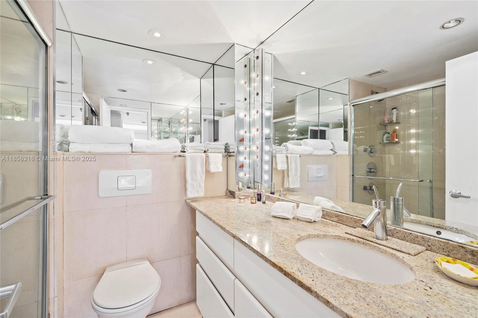 f3b61b38-6580 100 Lincoln Rd # 1147A, Miami Beach FL 33139 — #A11856318