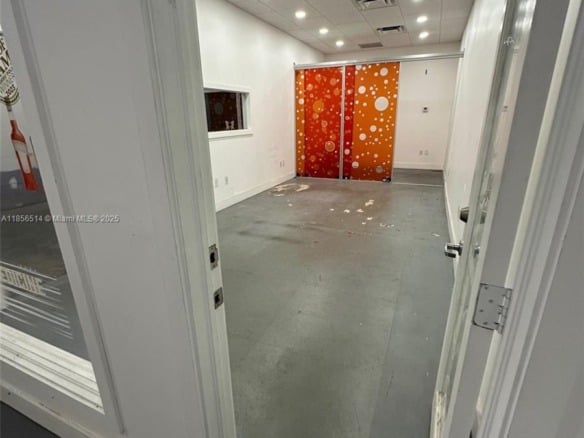 470 Ansin Blvd # 470J, Hallandale Beach FL 33009 — #A11856514