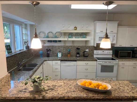 701 Hollywood Blvd # 701, Hollywood FL 33019 — #A11856621