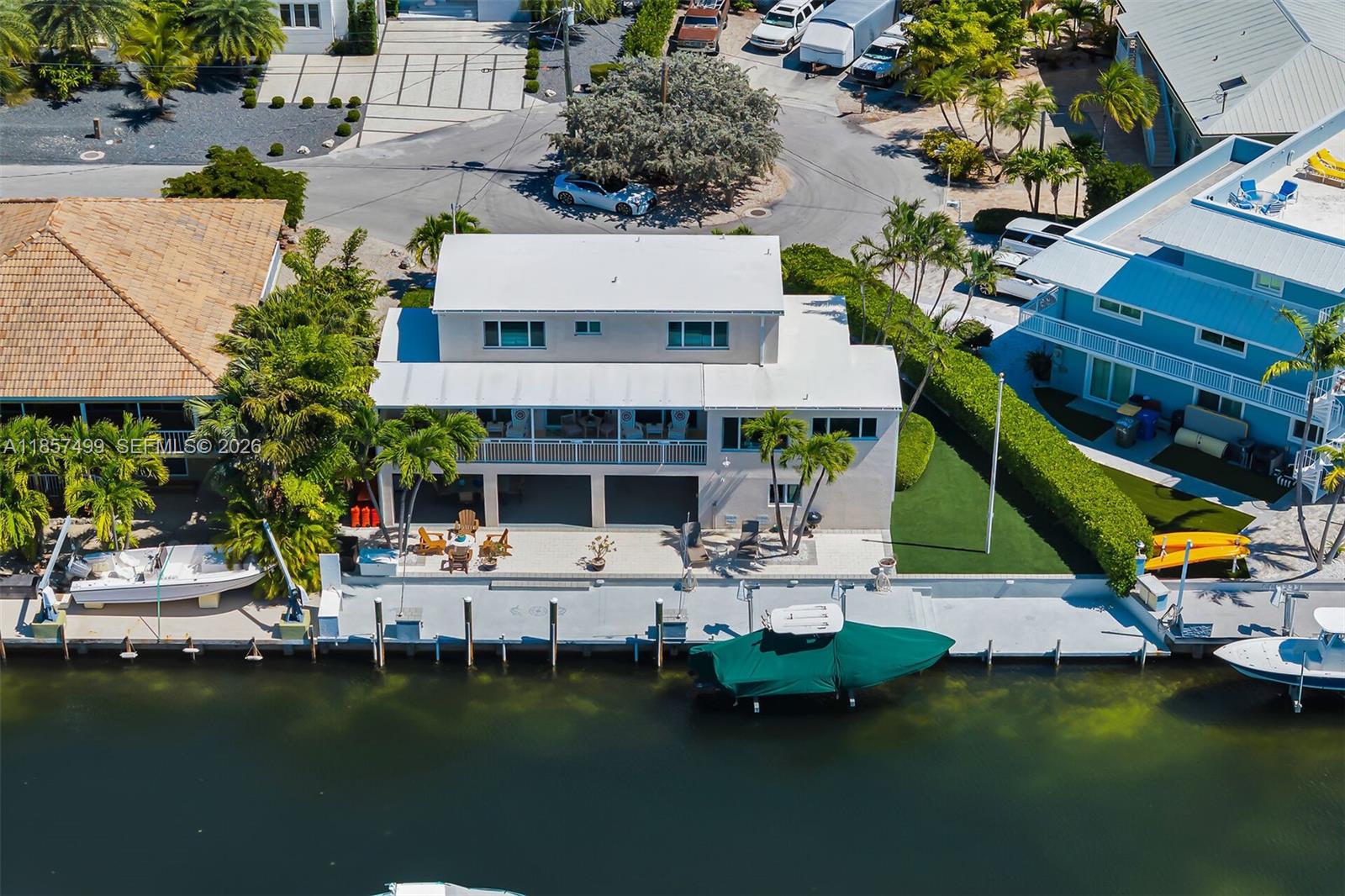 122 Court Contessa, Islamorada FL 33036 — #A11857499