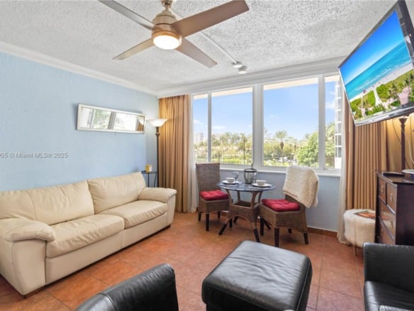 19201 Collins Ave # 129, Sunny Isles Beach FL 33160 — #A11857905