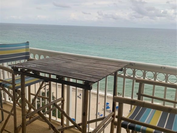 19201 Collins Ave # 611, Sunny Isles Beach FL 33160 — #A11858118
