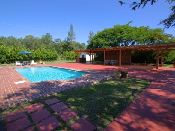 15200 SW 268th St, Homestead FL 33032 — #A11853716
