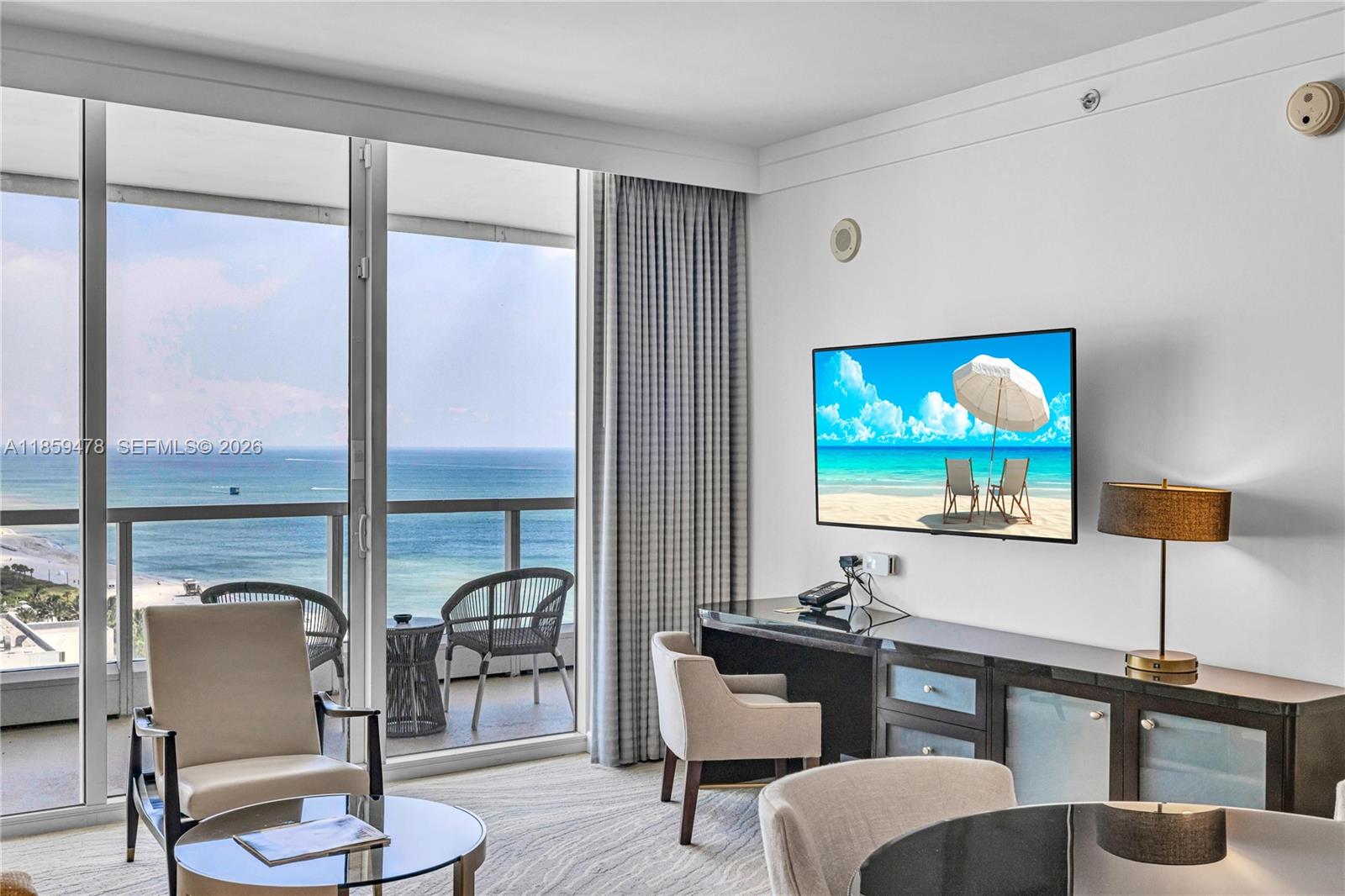 f3b61b38-6708 4391 Collins Ave, Miami Beach FL 33140 — #A11859478