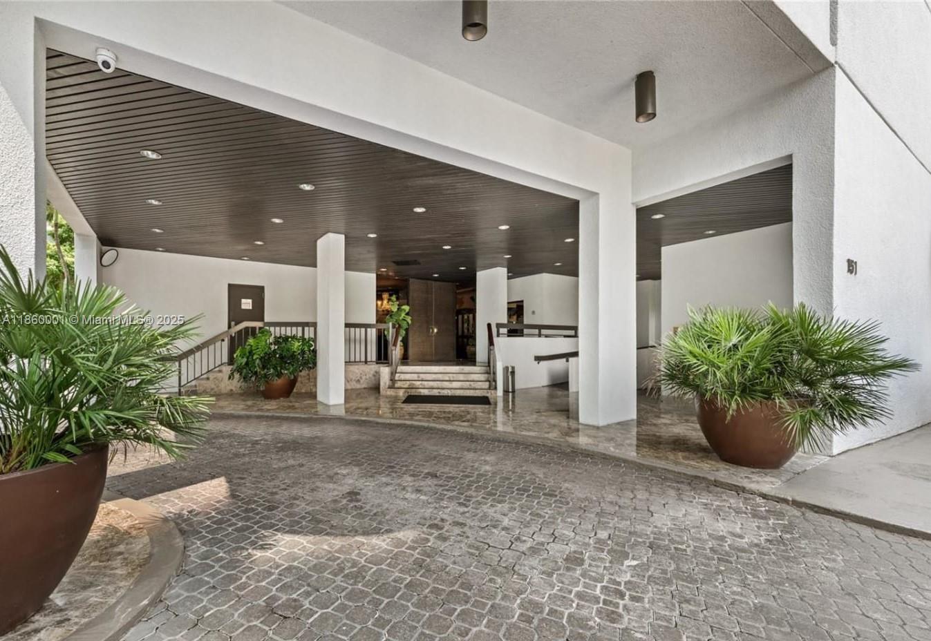 f3b61b38-6737 151 SE 15th Rd, Miami FL 33129 — #A11860001