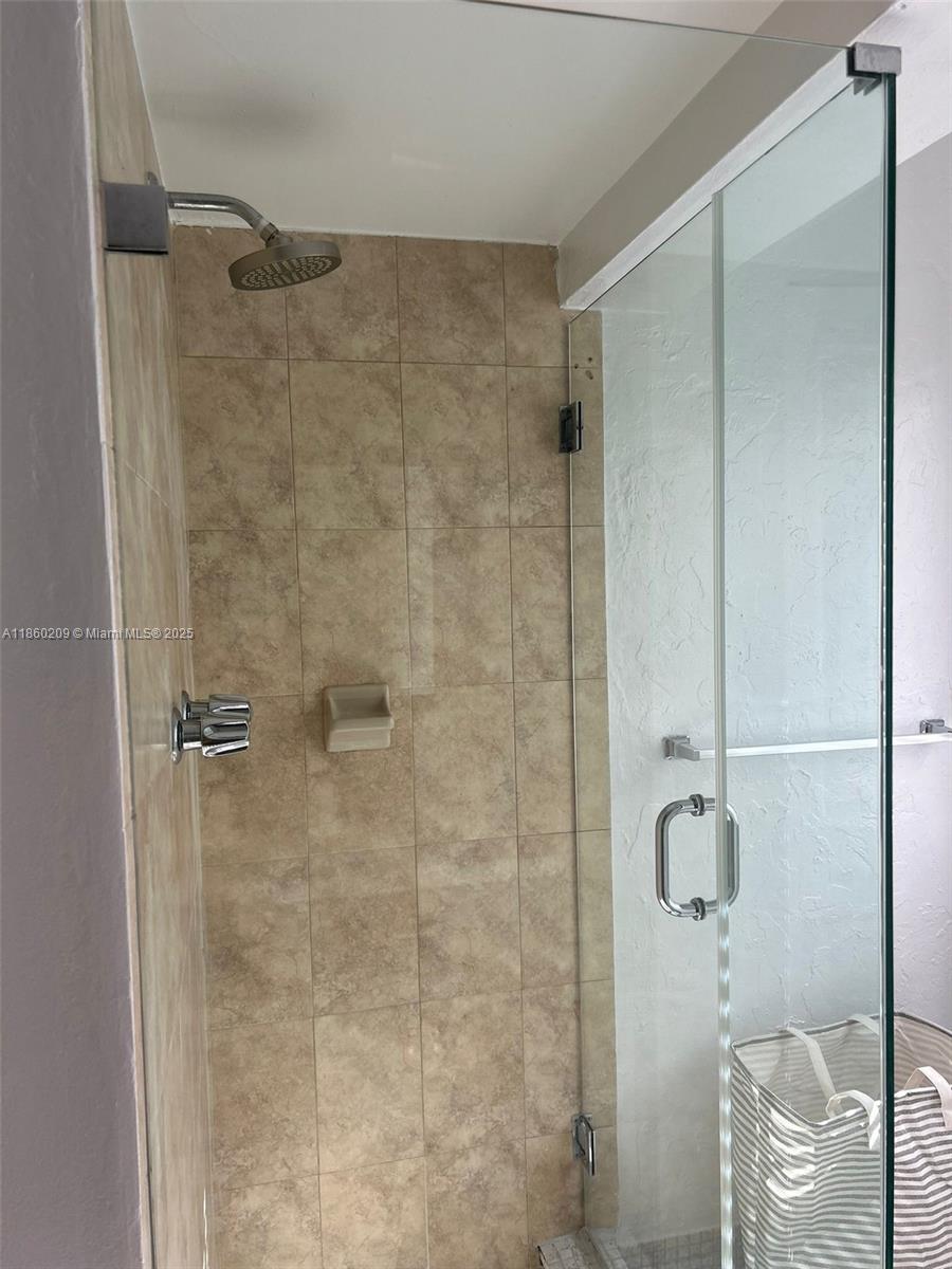 f3b61b38-6750 3036 SW 27th Ave # 5, Miami FL 33133 — #A11860209
