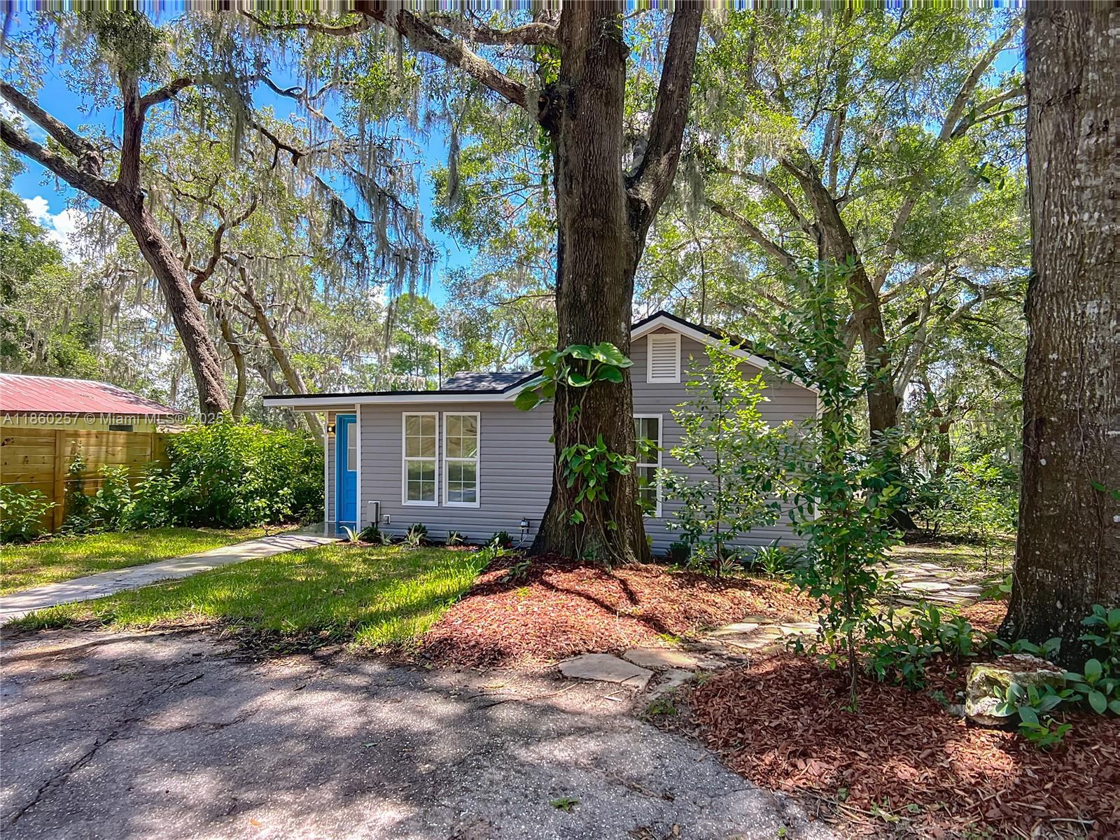 8781 S LAKESHORE DRIVE FLORAL CITY, Other City – In The State Of Florida FL 34436 — #A11860257