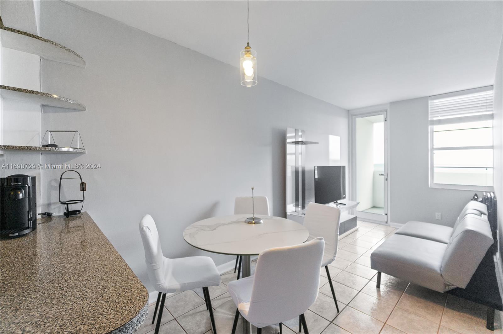 f3b61b38-678 100 Lincoln Rd # 1019, Miami Beach FL 33139 — #A11690729