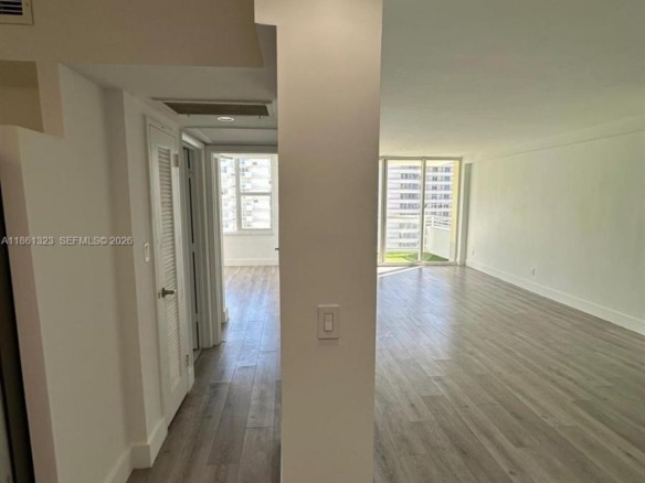 5600 Collins Ave # 11W, Miami Beach FL 33140 — #A11861323