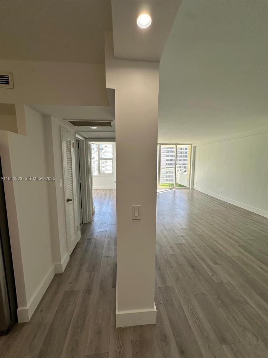 f3b61b38-6783 5600 Collins Ave # 11W, Miami Beach FL 33140 — #A11861323