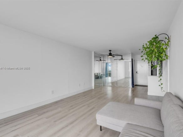 6900 Bay Dr # 11F, Miami Beach FL 33141 — #A11861441