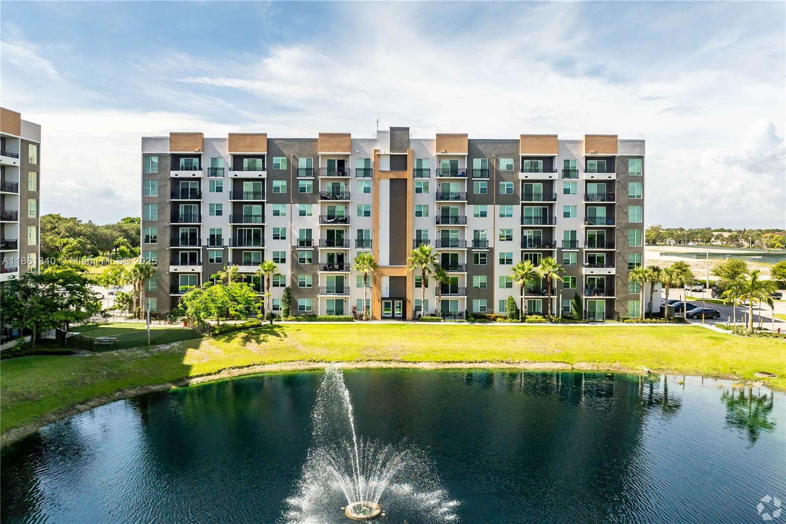 f3b61b38-6804 19275 NW 27th Ave, Miami Gardens FL 33056 — #A11861840