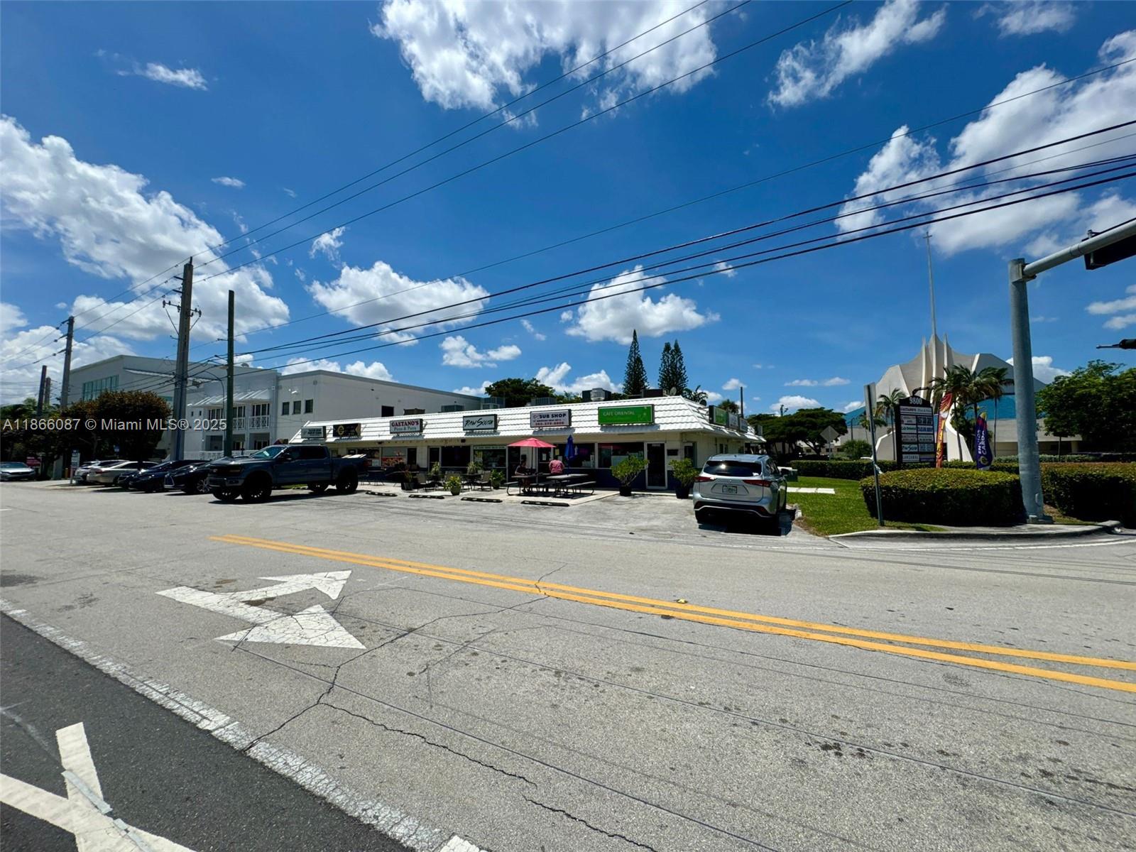 f3b61b38-681 Asian Restaurant With Terrace For Sale Near Dadeland Mall, Kendall FL 33156 — #A11866087