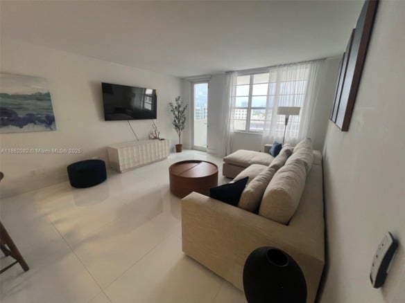 100 Lincoln Rd # 1022, Miami Beach FL 33139 — #A11862082