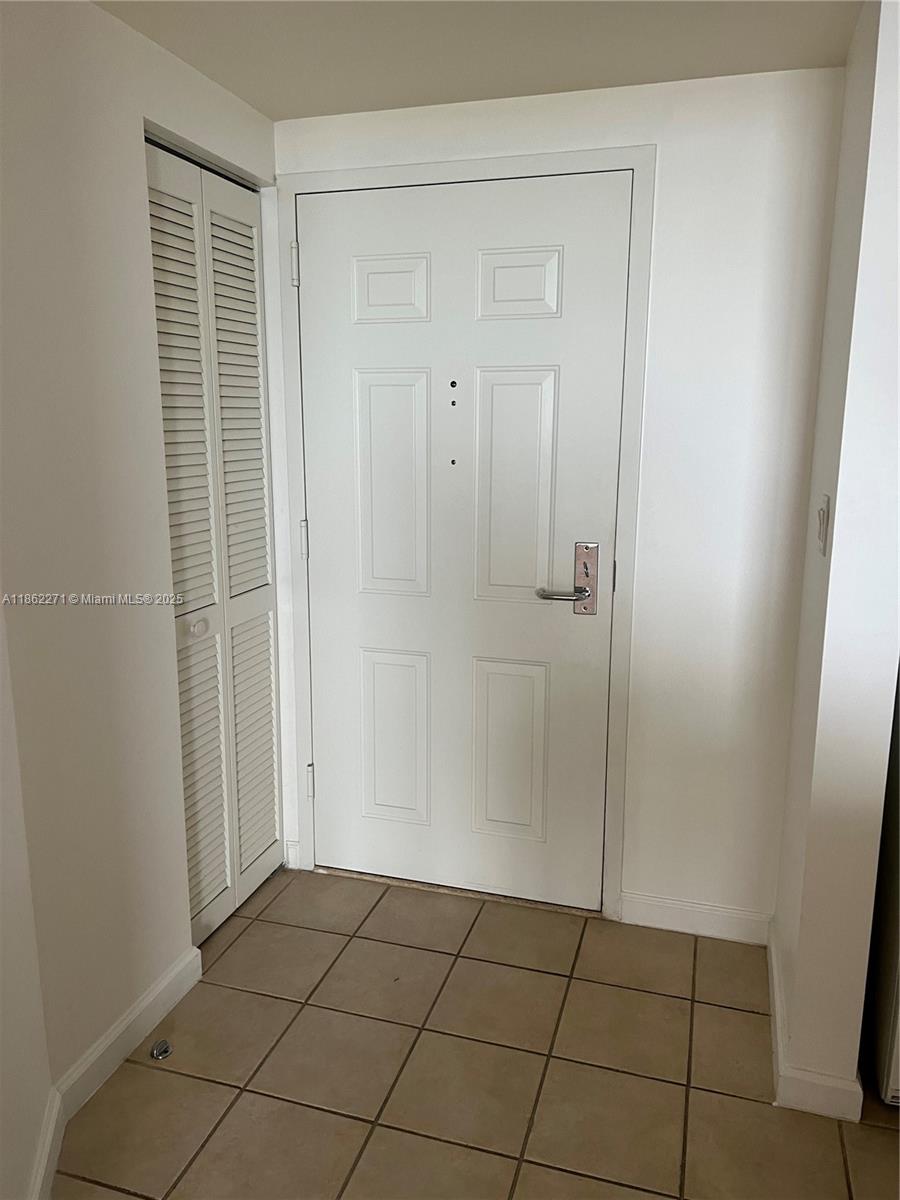 19501 W Country Club Dr # 1411, Aventura FL 33180 — #A11862271