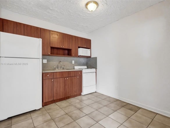 2525 Superior St # 4, Opa-Locka FL 33054 — #A11863174