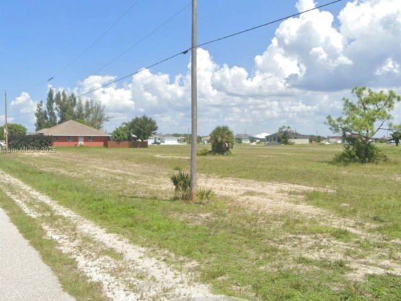3819 NW 44th st, Cape Coral FL 33993 — #A11863551