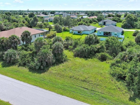 148 Spring Dr, Other City – In The State Of Florida FL 33947 — #A11863900