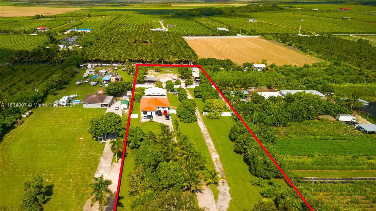 f3b61b38-6918 36520 SW 214th Ave, Homestead FL 33034 — #A11864007