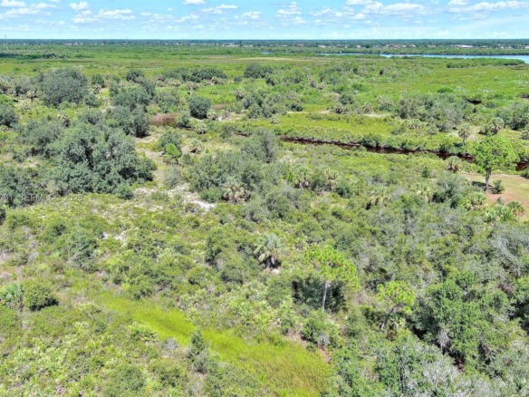 1353 Wallaroo Ct, Punta Gorda FL 33983 — #A11864001