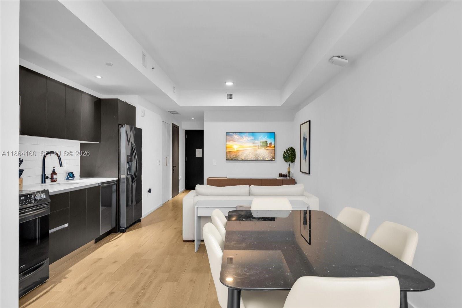 O 398 NE 5th St # 3714, Miami FL 33132 — #A11864160