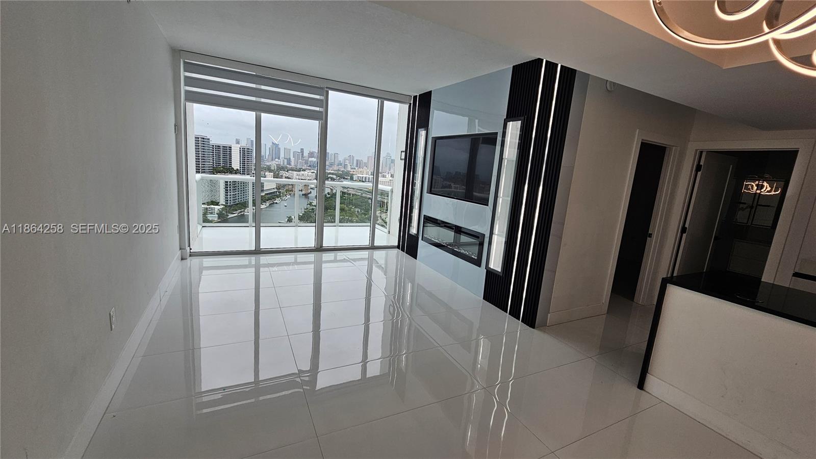 f3b61b38-6927 1861 NW North River Dr # 11, Miami FL 33125 — #A11864258