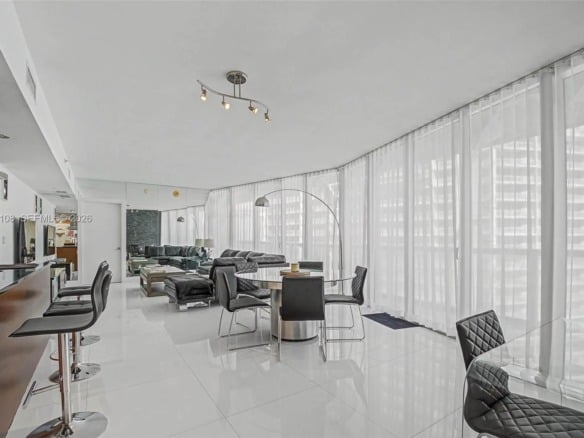 495 Brickell Ave # 3504, Miami FL 33131 — #A11866108